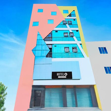 Super Hotel O Karimnagar Esterno foto